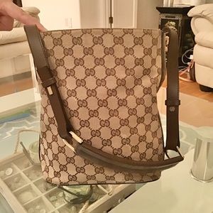 Vintage Gucci handbag in stellar condition